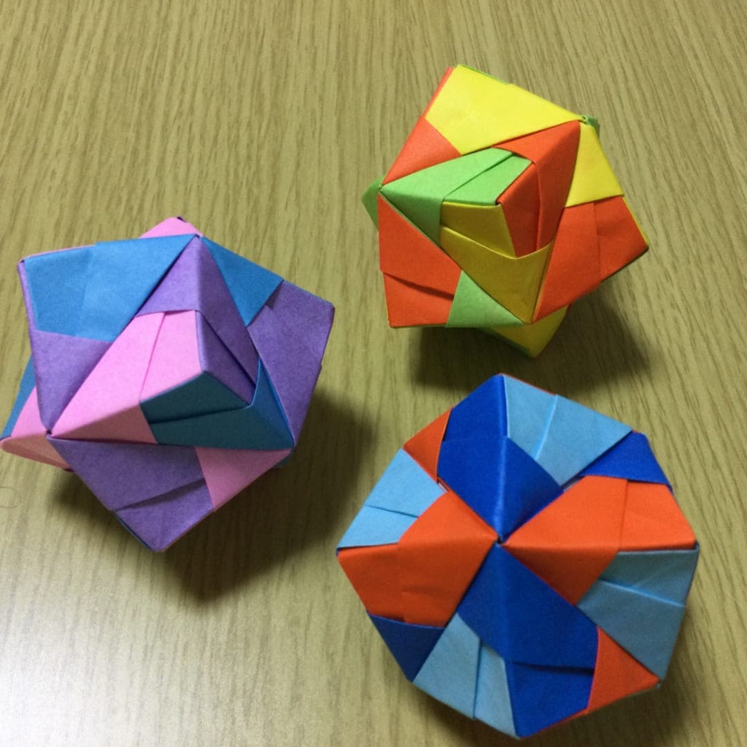 くす玉 origami by るい