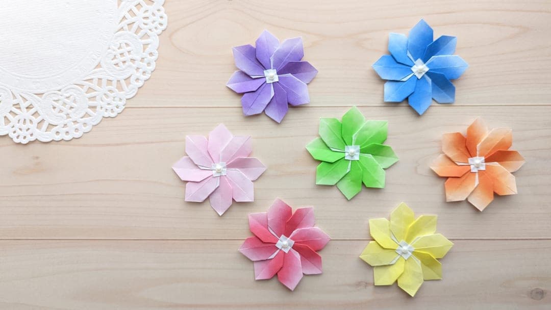 お花 origami by ダイちゃん hiroko_daichan